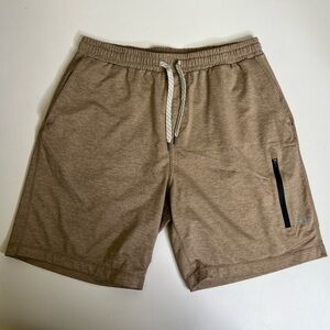 Vuori Men's Sunday Performance Short 8" Brown - Size Large